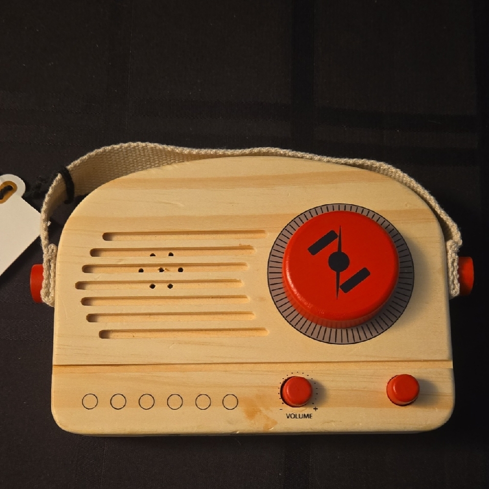 Hearth And Hand Retro Wooden Portable Radio with Red Accents..batteries Not Incl
